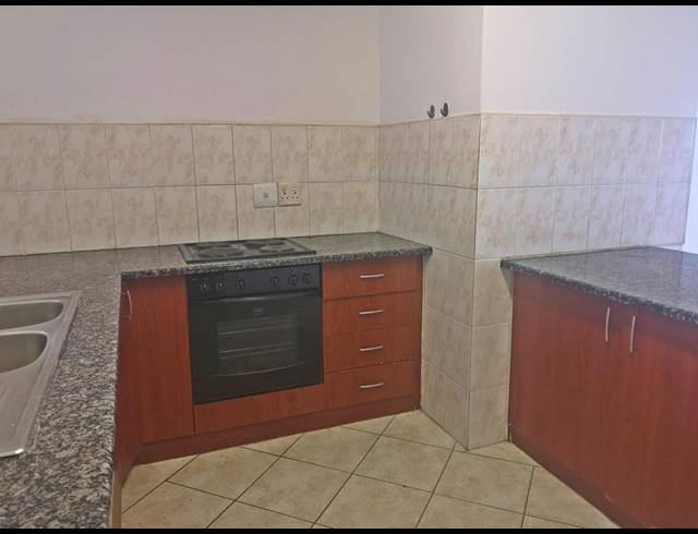 3 BEDROOM SIMPLEX FOR SALE IN ANERLEY